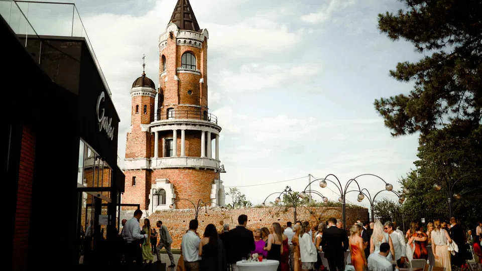 Azzaro White Club — sala za proslave, Novi Beograd